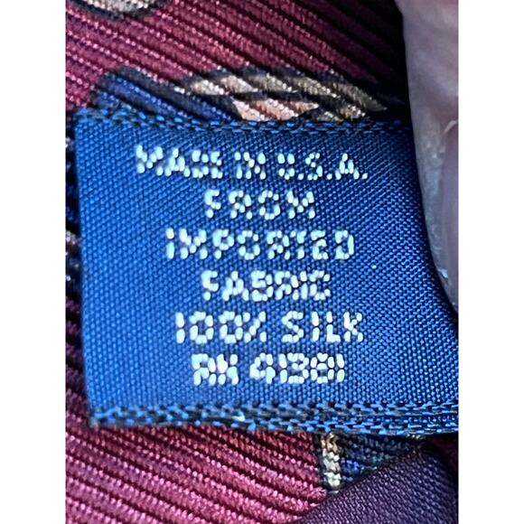 Polo by Ralph Lauren Men's Maroon Necktie 57 Inches by 3.5 Inches - Picture 3 of 9